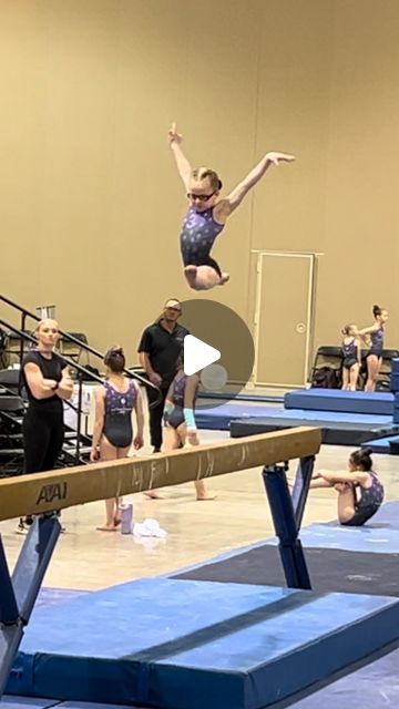 Cute Gymnastics Pictures, Gymnastics Poses For Pictures, Gymnast Poses, Gymnastics Bedroom, How To Do Gymnastics, Beam Queen, Art Gymnastics, Famous Gymnasts, Gymnastics Levels