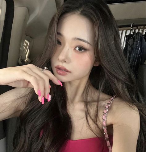 Song Jia Icon, Song Jia, Nails, Hair, Pink