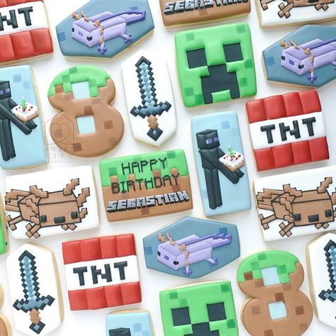 Minecraft Cookies Royal Icing, Minecraft Cookies Decorated, Minecraft Sugar Cookies, Minecraft Sweets, Sweets Decoration, Minecraft Birthday Decorations, Boys 8th Birthday, Lego Cookies, Minecraft Cookies