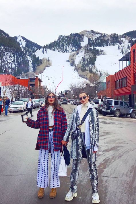 Aspen Outfit Winter, Cute Snow Outfits, Winter Ski Fashion, Ski Fits, Winter Festival Outfit, Ski Trip Outfit, Snow Outfits, Apres Ski Outfits, Winter Outfits Snow