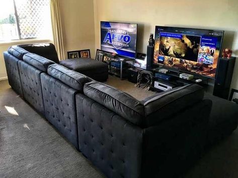 Small Game Room Ideas, Game Room Ideas Man Caves, Room Ideas Men, Luxury Game Room, Game Room Chairs, Gaming Lounge, Small Game Rooms, Video Game Rooms, Man Cave Home Bar