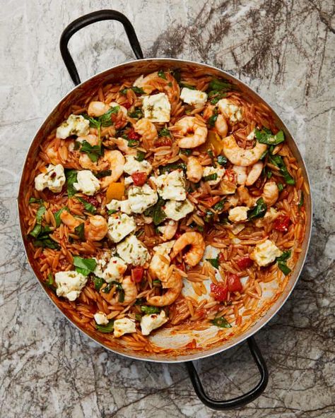 Otto Lenghi, Marinated Feta, Yotam Ottolenghi Recipes, Ottolenghi Recipes, Easy Does It, Prawn Recipes, Yotam Ottolenghi, Vegetarian Dinner, Fish Dishes