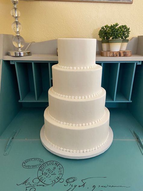 Plain Wedding Cakes, Faux Wedding Cake, Classy Wedding Cakes, 2025 Bride, 4 Tier Wedding Cake, Extravagant Wedding Cakes, Wedding Cake Pearls, Wedding Cakes Elegant, 3 Tier Wedding Cakes