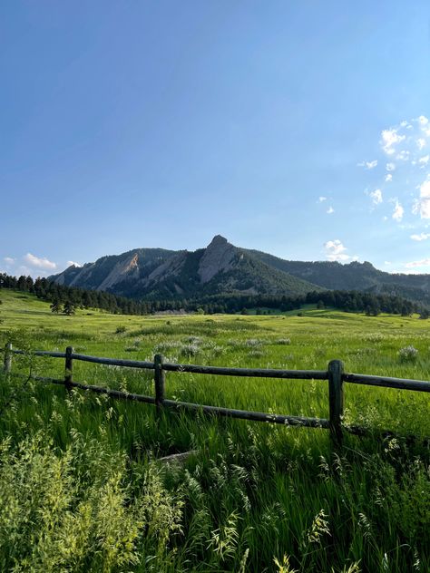 Boulder Colorado Aesthetic, Boulder Aesthetic, Flatirons Boulder, Boulder Flatirons, Colorado Aesthetic, Cu Boulder, Colorado Cabins, Colorado Boulder, University Of Colorado Boulder