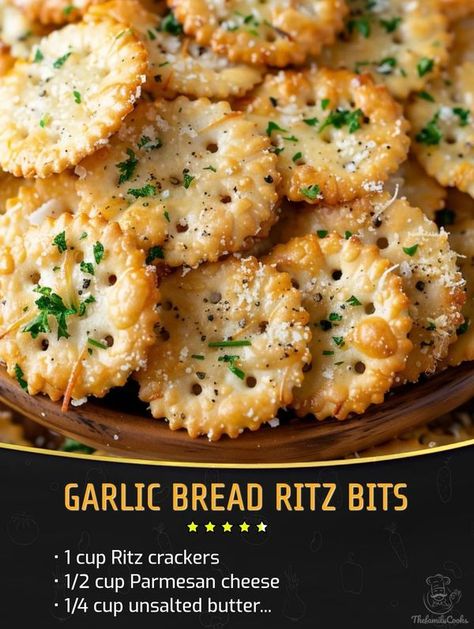 Quicker recipes Mini Club Cracker Recipes, Recipes Garlic Bread, Chex Mix Flavors, Ritz Bits, Crackers Appetizers, Ritz Cracker Recipes, Recipe Appetizers, Ritz Cracker, No Cook Appetizers