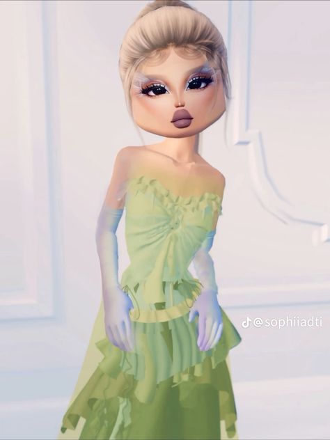 Dti Ariana Grande Fit, Ariana Grande Roblox Outfits, Dress To Impress Ariana Grande, Ariana Grande Dress To Impress, Dti Celebrity, Ariana Grande Dress, Roblox Core, Diy Cake Topper Birthday, Avant Garde Dresses