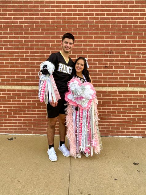 texas shaped senior mum in pink Pink White And Gold Homecoming Mum, Texas Senior Mum, Texas Hoco Mum, Texas Shape Mum, Texas Highschool Mums, Texas Shaped Mum, Pink Mum, Senior Mums, Texas Mums