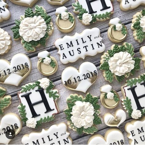 Engagement Party Cookies, Wedding Cookies Decorated, Wedding Shower Cookies, Engagement Cookies, Bridal Cookies, Cookie Wedding Favors, Wedding Cake Alternatives, Bridal Shower Cookies, Bachelorette Party Games