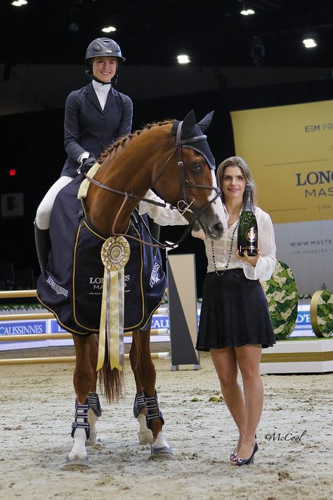 "Steve Jobs' daughter beats Steven Spielberg's daughter in an equestrian competition." Can you write a more nouveau riche sentence than that? Eve Jobs, Apple Founder, Equestrian Competition, Nouveau Riche, Equestrian Jumping, Show Jumping Horses, Horse Riding Outfit, Equestrian Aesthetic, Beautiful Horse Pictures