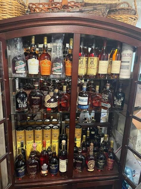 Bourbon Collection Display, Bourbon Storage, Bourbon Cabinet, Collection Display Ideas, Bourbon Collection, Whisky Collection, Whiskey Room, Bar Displays, Collection Display