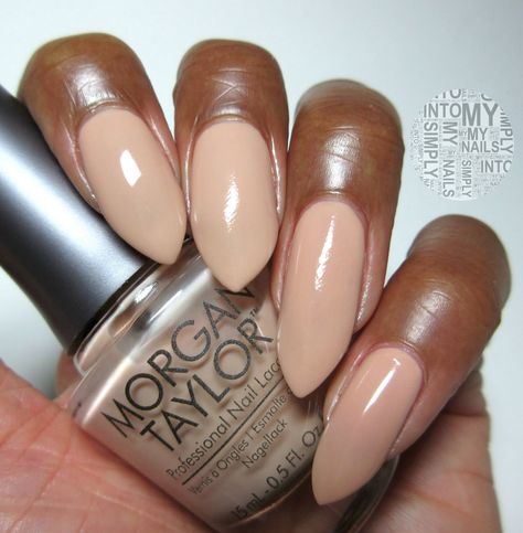 New School Nude by Morgan Taylor Nails Plain Color, Brown Hands, Nails Plain, Pink Gellac, Colors Nails, Madam Glam, Nail Pops, Nail Blog, Nice Nails