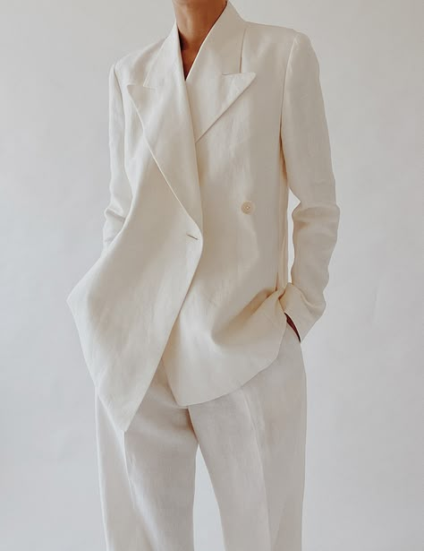 Oversized Linen Suit | MODEDAMOUR Kimono Suit, White Linen Suit Women, Oversized Suit Women, White Suits For Women, White Suit, Linen Clothes For Women Classy, Linen Suits Women, Summer Suit Women, White Linen Suit