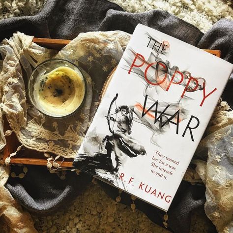 The Poppy Wars Book, Poppy Wars Book, The Poppy Wars, Dark Academia Fashion, Academia Fashion, Bookish Things, Reading Corner, Dark Academia, Book Quotes