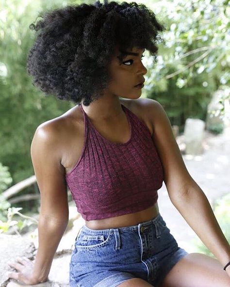 Your fav shot by my fav @mercedesxx Sunflower Goddess, Natural Girls, Afro Braids, Natural Fashion, Natural Afro Hairstyles, Afro Textured Hair, Beautiful Natural Hair, Hair Affair, The Sunflower