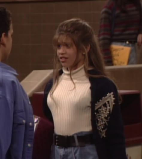 Topanga Hairstyles, Topanga Outfits, Topanga Fashion, Topanga Lawrence Aesthetic, 90s Hair Topanga, Topanga Lawrence Hairstyles, 90s Hairstyles Topanga, Topanga Lawrence Hair Short, Topanga Lawrence Outfits