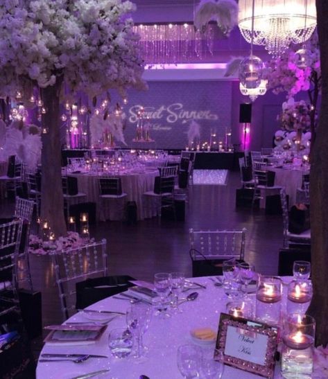 @plouise1 Sweet 16 Ideas Purple, Sweet 16 Decorations Purple, Fancy Sweet 16, Big Birthday Party Ideas, Red And Black Table Decorations, Purple Themed Birthday Party, Sweet 16 Venues, Sweet 16 Purple, Quince Decorations Ideas