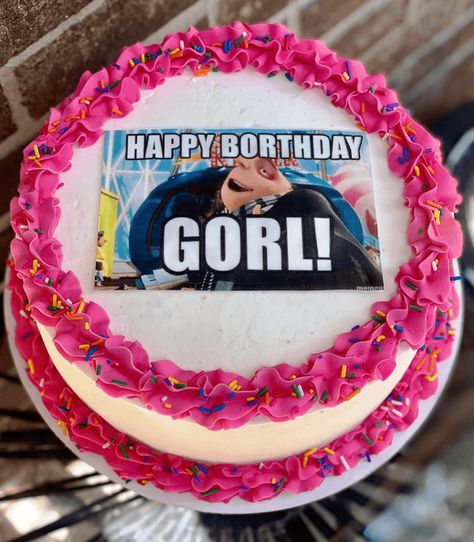 Gru Theme Cake Ideas Images (Birthday Cake Pictures) Gru Cake, Minion Birthday Cake, Marvel Cake, Birthday Cake Pictures, Baker Cake, Cake Designs Images, Minion Birthday, Animal Cakes, Birthday Cake Ideas