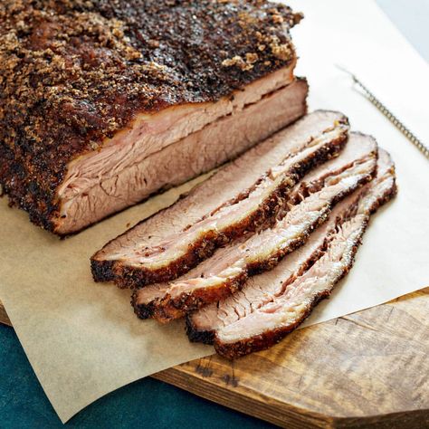 How to Reheat Brisket | Ultimate Guide to Reheating Slow Cooked Brisket, Brisket Oven, Tender Brisket, How To Cook Brisket, Braised Brisket, Brisket Recipe, Tacos And Tequila, Brisket Recipes, Braised Beef