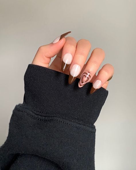 heart nails brown chocolate tips nails Power Puff Girl, Black White Nails, February Nails, Galaxy Nails, Powerpuff Girl, Power Puff, Puff Girl, White Nail, Diy Beauty Hacks