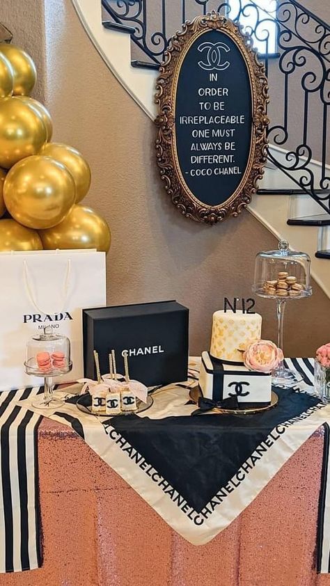 Prada Birthday Party Ideas, Designer Party Theme, Chanel Birthday Party, Fashion Birthday Party, Chanel Birthday, Birthday Aesthetic, 50th Bday, Birthday Inspiration, Garland Backdrops