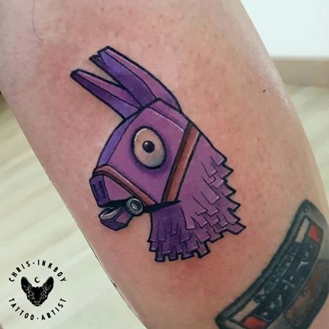 Fortnite Tattoo Ideas, Fortnite Tattoo, Art Ink, Epic Games, Marbella, Insta Art, Fortnite, Tatting, Tattoo Ideas