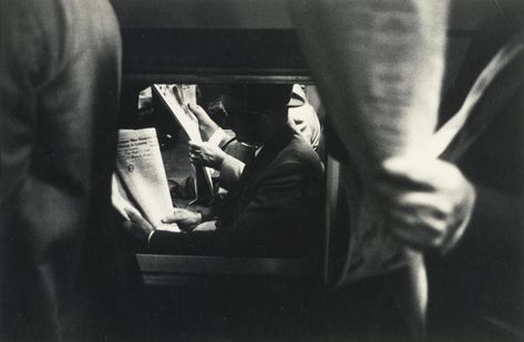 Louis Stettner Photography, Louis Stettner, Jamel Shabazz, Honey Combs, Dry Sense Of Humor, Penn Station, Color Mood, Reportage Photography, New Actors