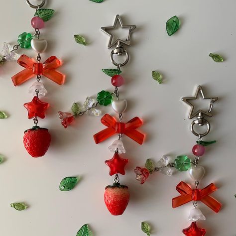 ❝ strawberry keychains ❞ 🍓🌿   ✧ order through my insta in my bio!! (please read my highlights first)  ↝ $12 [ available ]   🏷️   #strawberry #fruit #fruitsalad #handmade #diy #keychains #jewelry #beads #trinket #accessories #smallbusiness #aesthetic #shopsmall #explore #explorepage #viral #fyp #art Smallbusiness Aesthetic, Diy Keychains, Strawberry Fruit, Punch Needle Embroidery, Jewelry Beads, Punch Needle, Small Shop, Bead Charms, Keychains