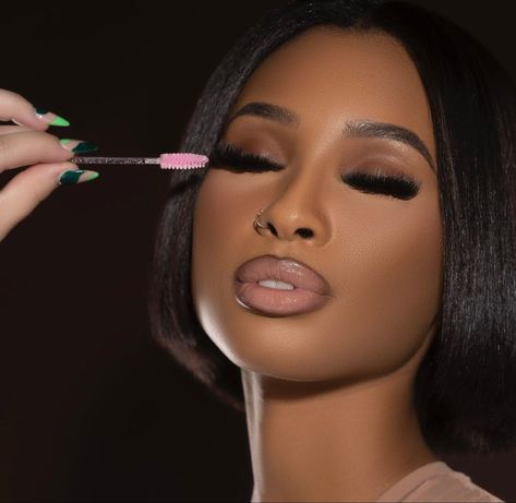 Makeup Models Photoshoot, Eyelash Business Photoshoot Ideas, Lash Supplies Aesthetic, Lash Ceo Photoshoot, Makeup Brand Shoot Ideas, Lash Photoshoot Ideas Black Women, Lash Tech Headshots, Lash Extension Photoshoot Ideas, Eyelash Photoshoot Ideas