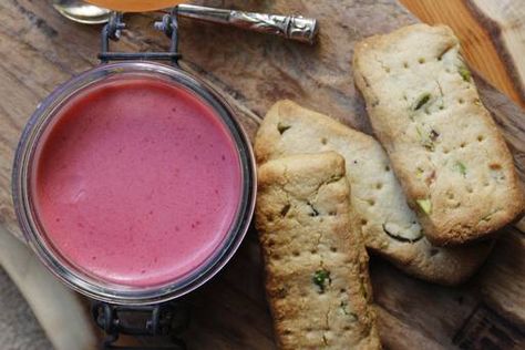 Roz Purcell's Raspberry Posset and shortbread Raspberry Posset, Posset Recipe, Vanilla Shortbread, Recipe For One, Raspberry Desserts, Tart Recipes, Favorite Desserts, Real Food, Meals For One