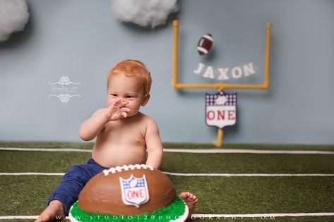 Football Smash Cake, Football Cake Smash, One Year Cake Smash, One Year Cake, First Bday, Buckwheat Cake, Smash Cakes, Football Snacks, Football Birthday Party