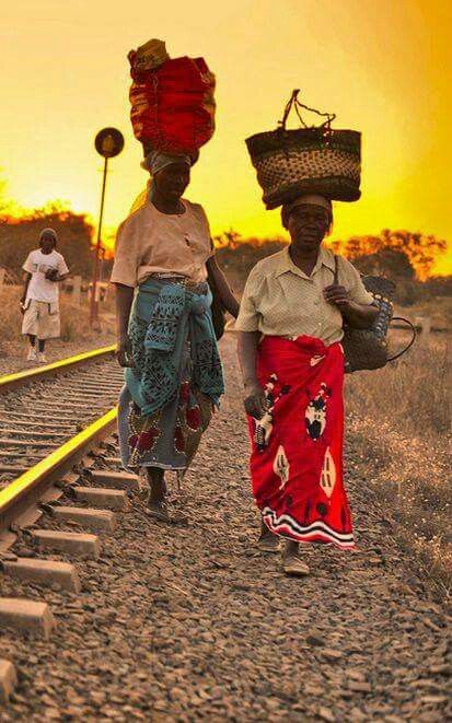 Zimbabwe Zimbabwe Culture, Zimbabwe Africa, Landlocked Country, African People, Out Of Africa, Southern Africa, African Culture, People Of The World, East Africa