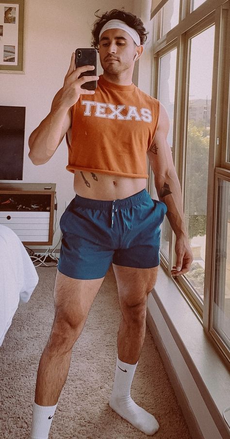 Muscular Man In Crop Top, 80s Crop Top Men, Himbo Aesthetic Outfits Men, Men In Crop Tops 80s, Crop Top Hombre, Workout Outfit Men, Men Crop Top Outfit, Male Crop Top Outfits, Guys In Crop Tops