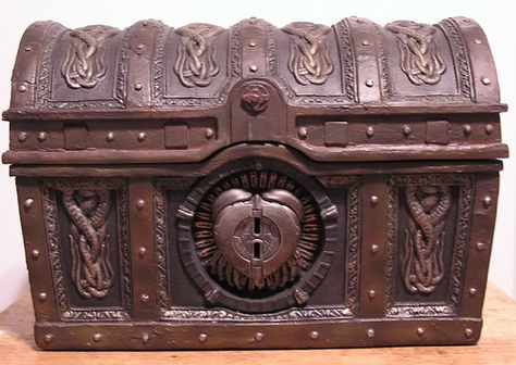 davey jones chest Davey Jones Locker, Pirate Cakes, Davey Jones, Chest Ideas, Fire Emblem Warriors, Steampunk Pirate, Pirates Life, Couple Halloween Costumes For Adults, Map Compass