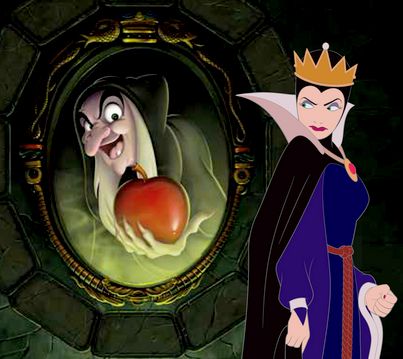 maleficent villain - Google Search Snow White Witch, Disney Evil Queen, Snow White Evil Queen, Evil Queens, The Evil Queen, Film Disney, White Witch, Hollywood Studios Disney, Wallpaper Iphone Disney