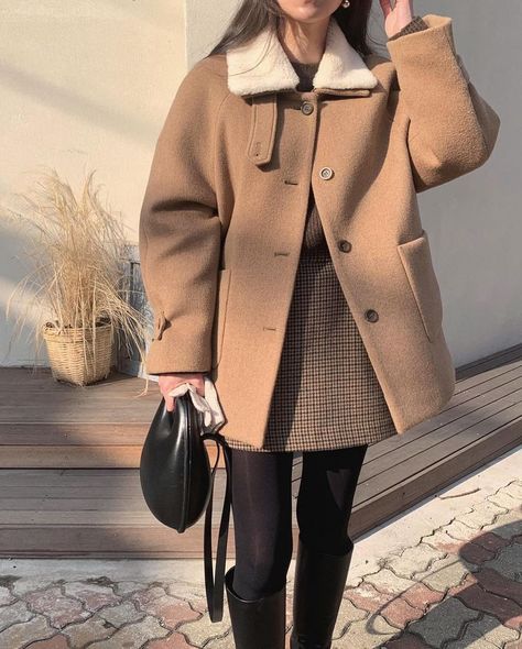 Korean Autumn Outfit, Korean Winter Outfits, Winter Workwear, Korean Outfit Street Styles, Winter Fashion Outfits Casual, Korean Casual Outfits, Online Fashion Store, Coat Outfits, Autumn Outfit