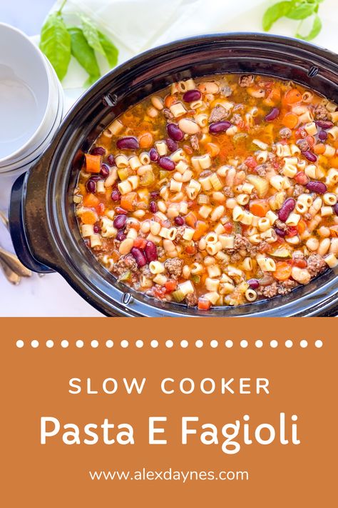 Pasta Fagioli Crockpot, Slow Cooker Pasta Fagioli, Pasta Fagioli Soup Recipe, Soup Slow Cooker, Pasta Fagioli Recipe, Slow Cooker Pasta Recipes, Crockpot Pasta Recipes, Slow Cooker Beans, Crockpot Pasta