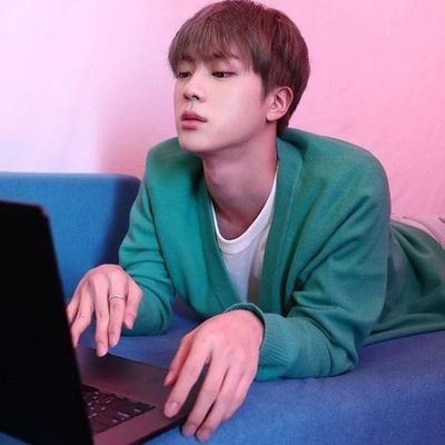 Seokjin Funny, Bts Meme Faces, Bts Reactions, Taehyung Photoshoot, Meme Faces, Really Funny Pictures, Bts Jin, Man Humor, Funny Faces