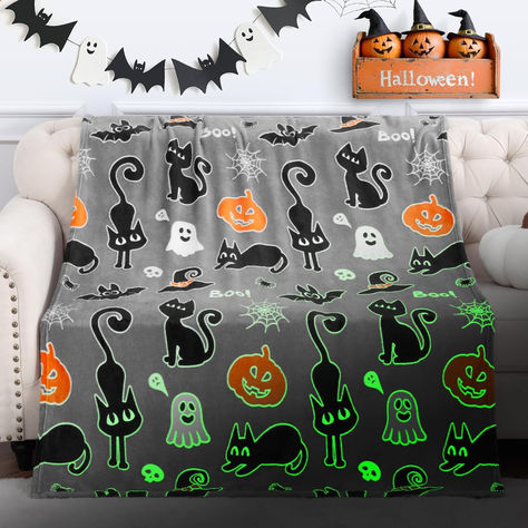 Halloween Decorations Blanket Gifts for Kids - Pumpkin Spooky Bat Cat Glow in The Dark Soft Throw Toys Presents for Boys Girls Toddler Child Teen Bedroom Couch Sofa Decor 50"x60" Halloween Throw Blanket, Fuzzy Throw Blanket, Halloween Bat Decorations, Dinosaur Blanket, Bat Cat, Pumpkin Spooky, Bedroom Couch, Presents For Boys, Halloween Blanket