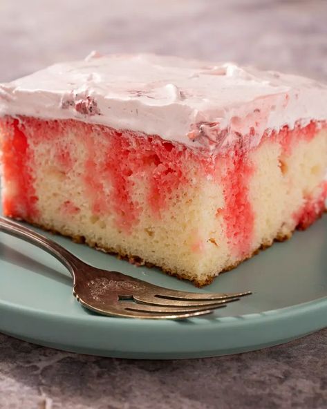 Strawberry Jello Poke Cake Recipe (Easy Summer Dessert) | The Kitchn Jello Poke Cake, Poke Cake Jello, Snacking Cake, Strawberry Poke Cakes, Cake Light, Cakes To Make, Jello Cake, Poke Cake Recipes, Strawberry Jello