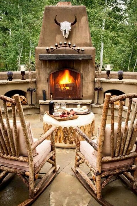 Native  American Patio Idea Cabin Decorations, Rustic Outdoor Fireplaces, Jan Barboglio, Country Designs, Outdoor Fireplace Designs, Fall Fireplace, Outdoor Fireplace Patio, Handy Man, Outdoor Fireplaces