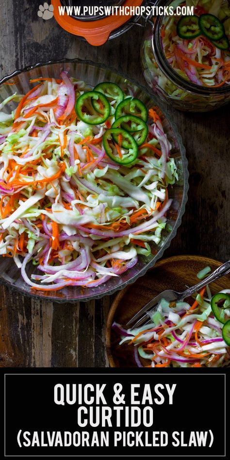 Pickled Cabbage Slaw, Curtido Recipe, Slaw For Tacos, Pickled Slaw, Cabbage Coleslaw, Salvadoran Food, Salvadorian Food, Recetas Salvadorenas, Pickled Cabbage