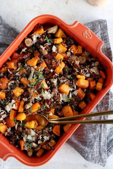 Butternut Squash and Wild Rice Casserole - Del's cooking twist Butternut Squash And Wild Rice, Casserole With Mushrooms, Casserole Vegan, Black Bean Casserole, Butternut Squash Casserole, Long Grain Brown Rice, Seasonal Veggies, Kung Pao Chicken Recipe, Wild Rice Recipes