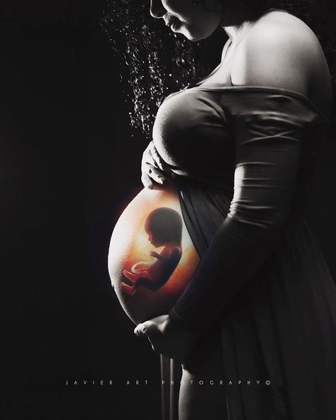 Unique Maternity Photos, Baby Bump Photoshoot, Maternity Studio Photoshoot, Mother Baby Photography, Maternity Photography Poses Outdoors, Pregnancy Belly Photos, Maternity Photography Poses Couple, Maternity Photography Poses Pregnancy Pics, Pregnancy Art