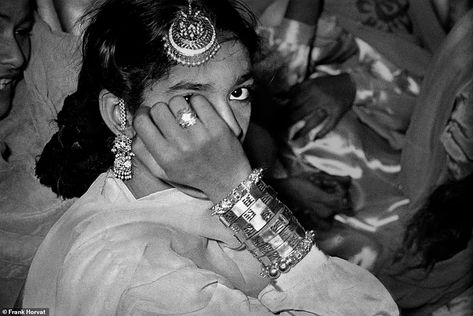 A life through a lens: The work of Frank Horvat | Daily Mail Online Heera Mandi, Red Light Area, Frank Horvat, Marc Riboud, Muslim Images, Red Light District, Lahore Pakistan, Famous Photographers, Great Photographers