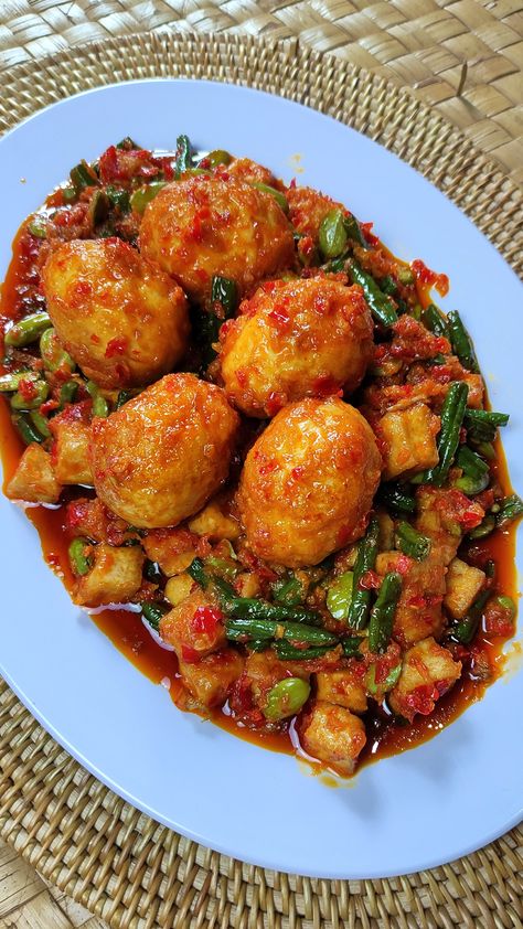 Mr Food Hunter - Masakan Rumahan | Sambel Campur Jadoel Ala Emak !! Mr Food, Food Hunter, Kung Pao, Kung Pao Chicken, Chicken, Ethnic Recipes, Quick Saves