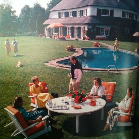 Slim aarons Vintage Pool Party, Slim Aaron, Slim Aarons Photography, Senior Party, Hamptons Aesthetic, Jacques Fath, Mood Style, Lazy Summer Days, 1950s Dresses