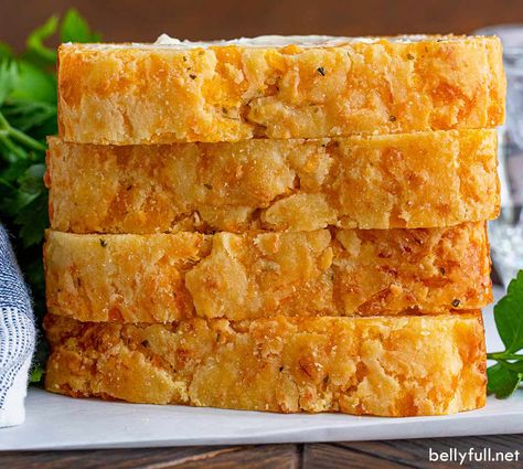 Soft, fluffy and loaded with cheese, this easy Cheese Bread tastes just like Red Lobster Cheddar Bay Biscuits! No kneading required. Perfect served as a side with a nice pat of butter or even for sandwiches. Bisquick Cheese Bread, Easy Cheese Bread, Easy Breads, Cheese Loaf, Red Lobster Cheddar Bay Biscuits, Quick Bread Recipes Easy, Cheese Bread Recipe, Bread Soup, Cheddar Bay Biscuits