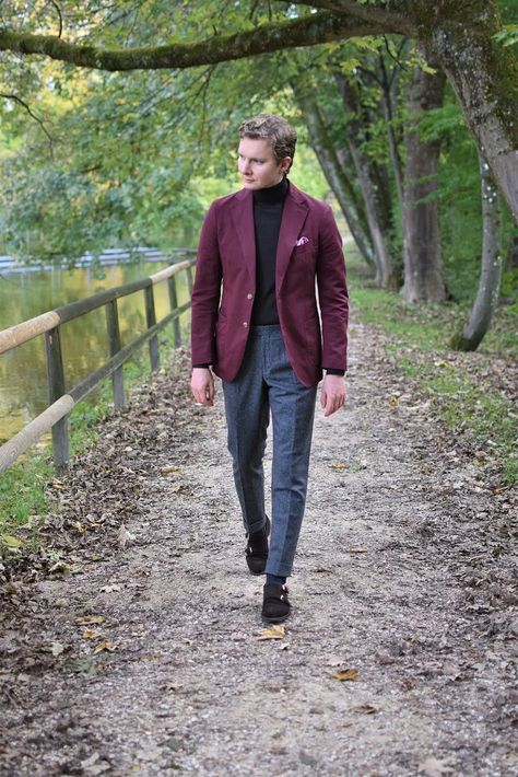 Turtleneck 3 different ways | VD STYLE POINT Wine Blazer Outfit Men, Burgundy Blazer Outfit Mens, Maroon Jacket Outfit, Maroon Blazer Outfit Men, Red Blazer Outfit Men, Maroon Blazer Outfit, Mens Burgundy Blazer, Burgundy Blazer Outfit, Blazer Men Outfit