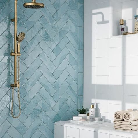 National Tile & Mosaic on Instagram: “Gorgeous #bluebathroom by  @spectileltd.  Aqua color subway in #herringbone pattern looking fabulous with brass accents. . . . #shower…” Casa Rock, Makeover Kamar Mandi, Bad Inspiration, Ceramic Subway Tile, Blue Tile, 아파트 인테리어, Bathroom Trends, Blue Bathroom, The Shower