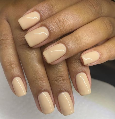 Square Cream Nails, Light Beige Nails, Nails Accessories, Instagram Light, Beige Nails, Nails Salon, Cream Nails, Nail Art Instagram, Short Square Acrylic Nails